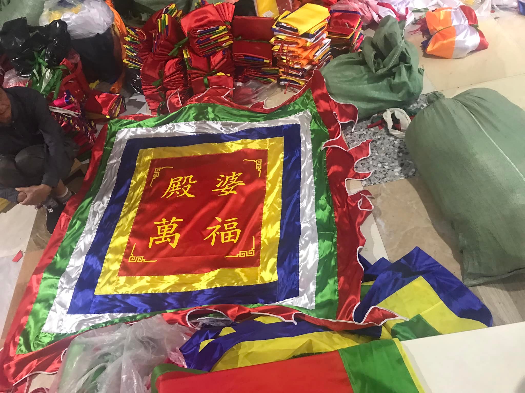 Cờ thần cho đại lý - INCONI