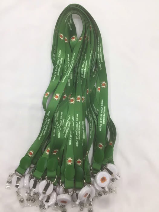 Mua dây đeo thẻ online – Xưởng INCONI in trên vải satin cao cấp, giá tận xưởng