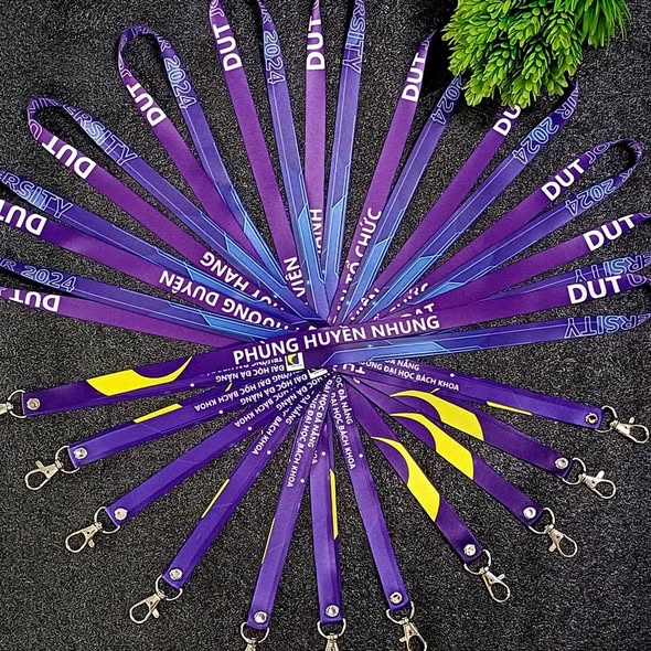 Lanyard giao hàng toàn quốc – Xưởng INCONI 4 545401414 1276972004442309 2148441460026149140 n