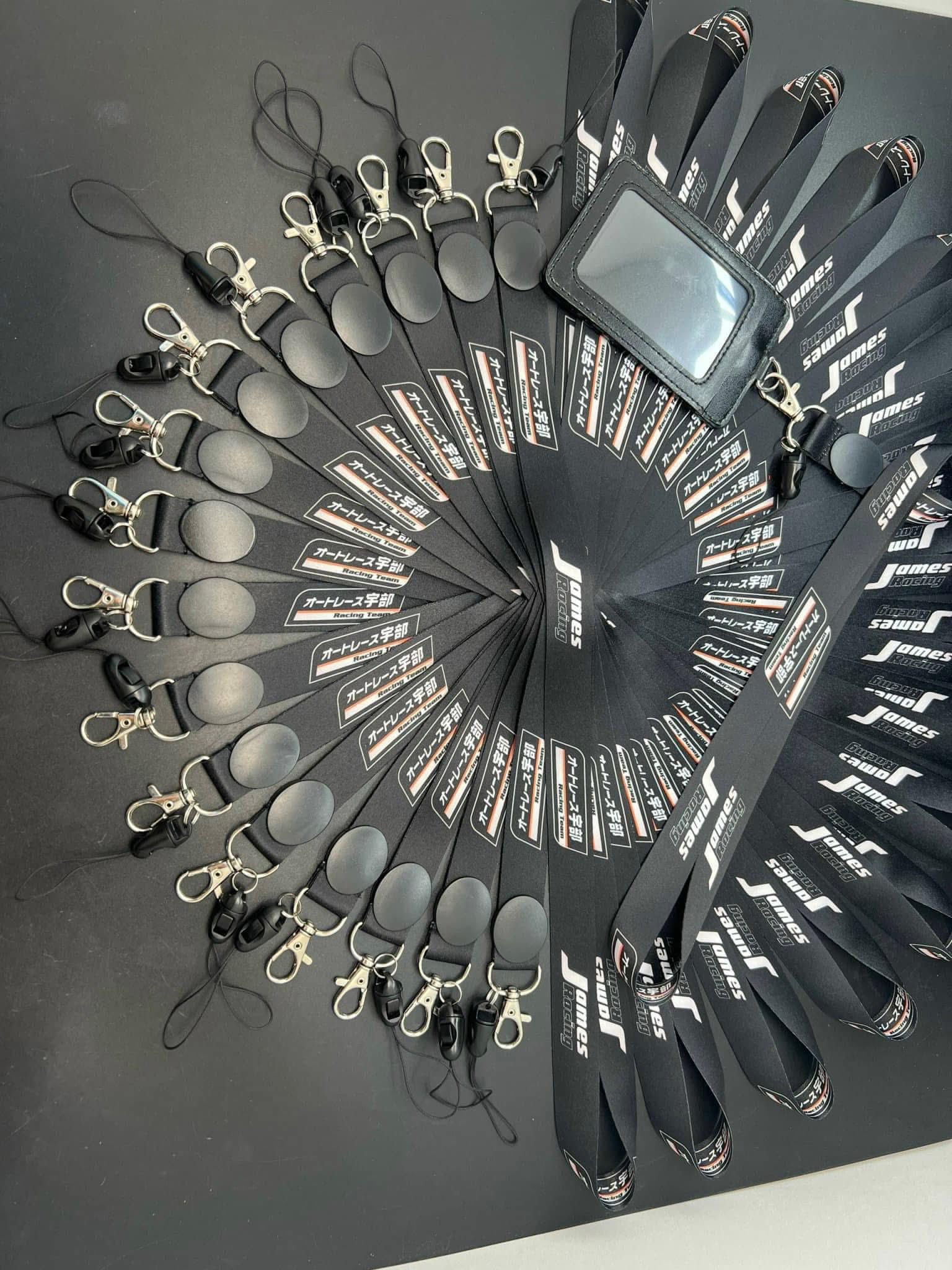 Lanyard cao cấp – Dây đeo thẻ sang trọng từ xưởng INCONI tại Hà Nội 4 565710142 1134930278769196 1340685969018792009 n