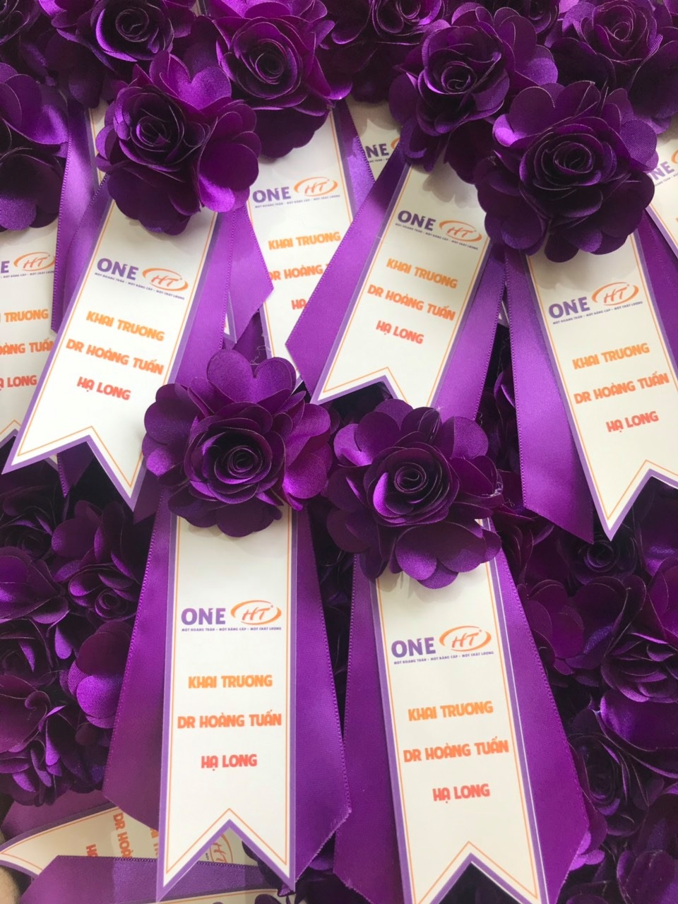 Xưởng Làm Hoa Cài Áo Đại Biểu – Chất Lượng Cao Tại Hà Nội