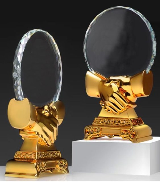 Làm cúp lưu niệm - INCONI