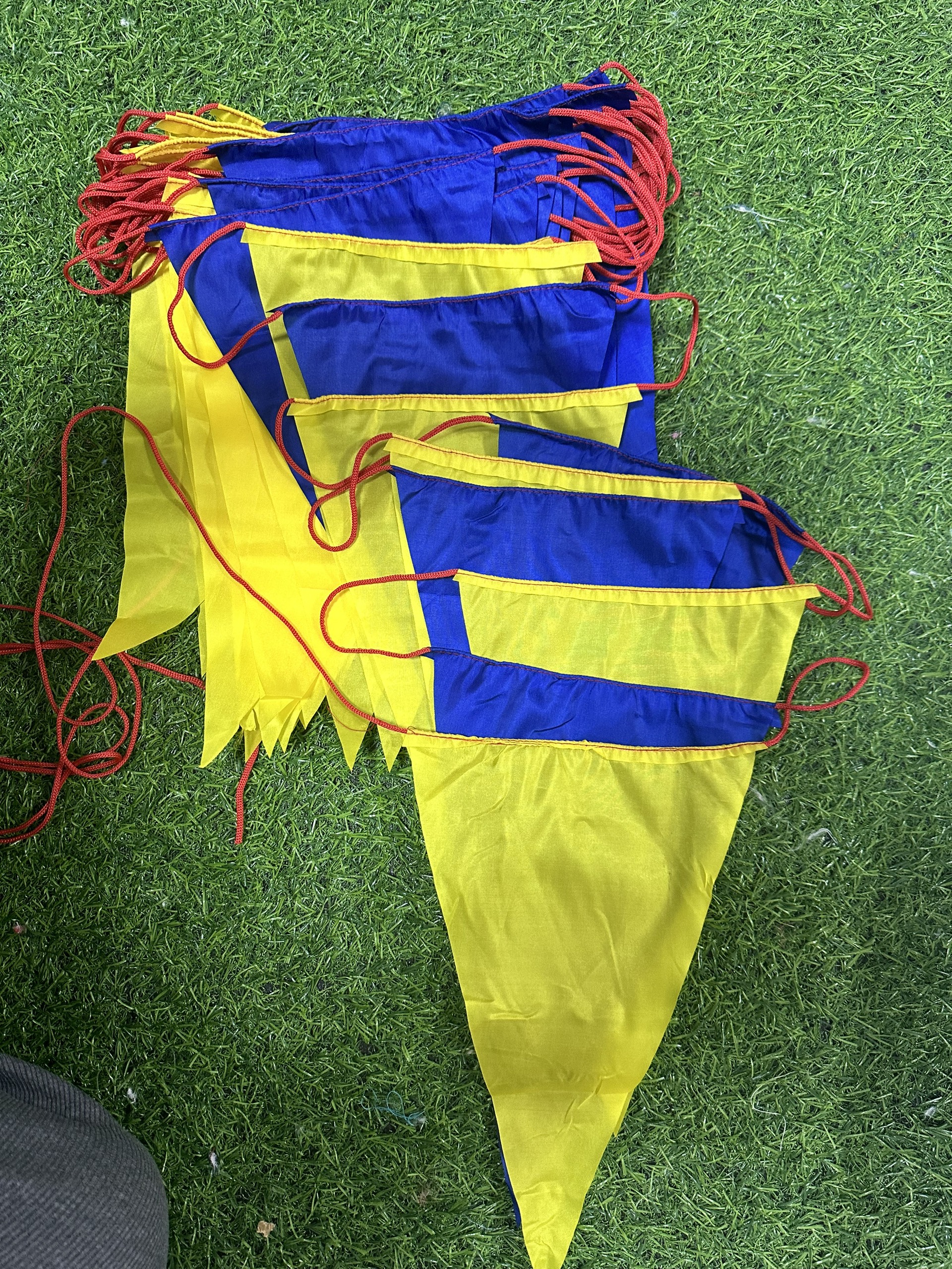 Cờ Dây Tam Giác Mini – Xưởng In Cờ INCONI Hà Nội 4 CD