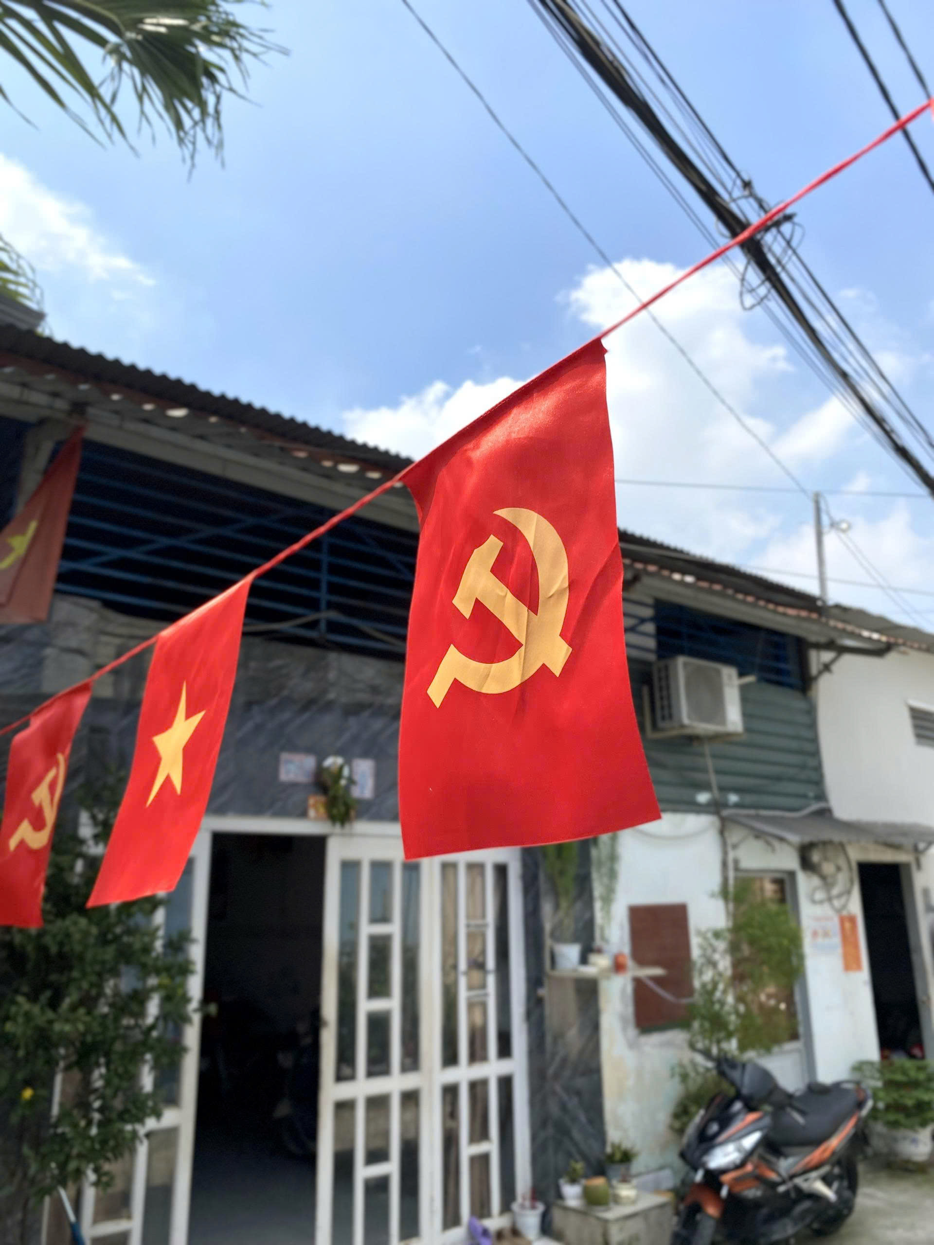 Mua Cờ Dây Sao Đảng Ở TP.HCM – Xưởng In Cờ INCONI Hà Nội 8 Mua Cờ Dây Sao Đảng Ở TP.HCM – Xưởng In Cờ INCONI Hà Nội