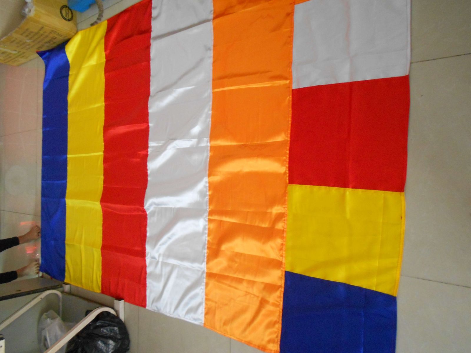 Mua cờ Phật giáo online – Xưởng in cờ INCONI tại Hà Nội