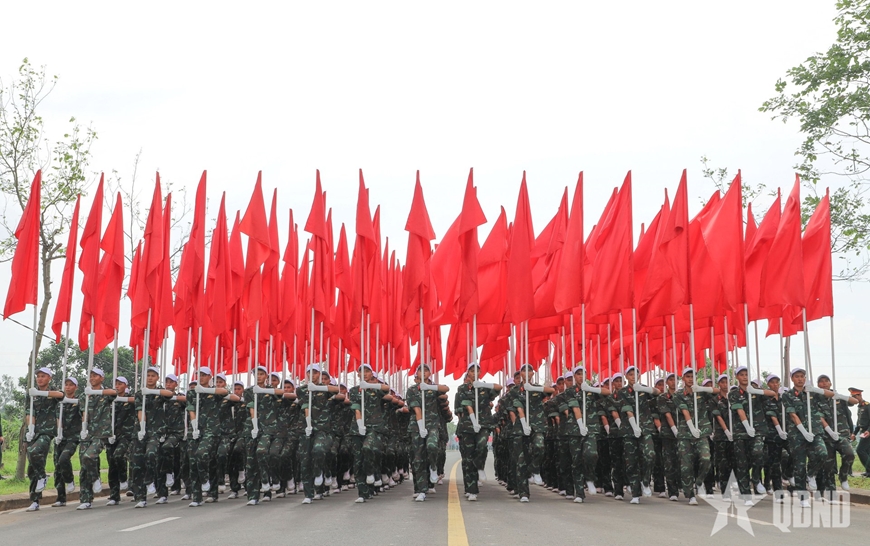 In Cờ Hồng Kỳ Giá Rẻ - Xưởng In Cờ INCONI 4 In cờ hồng kỳ giá rẻ - INCONI