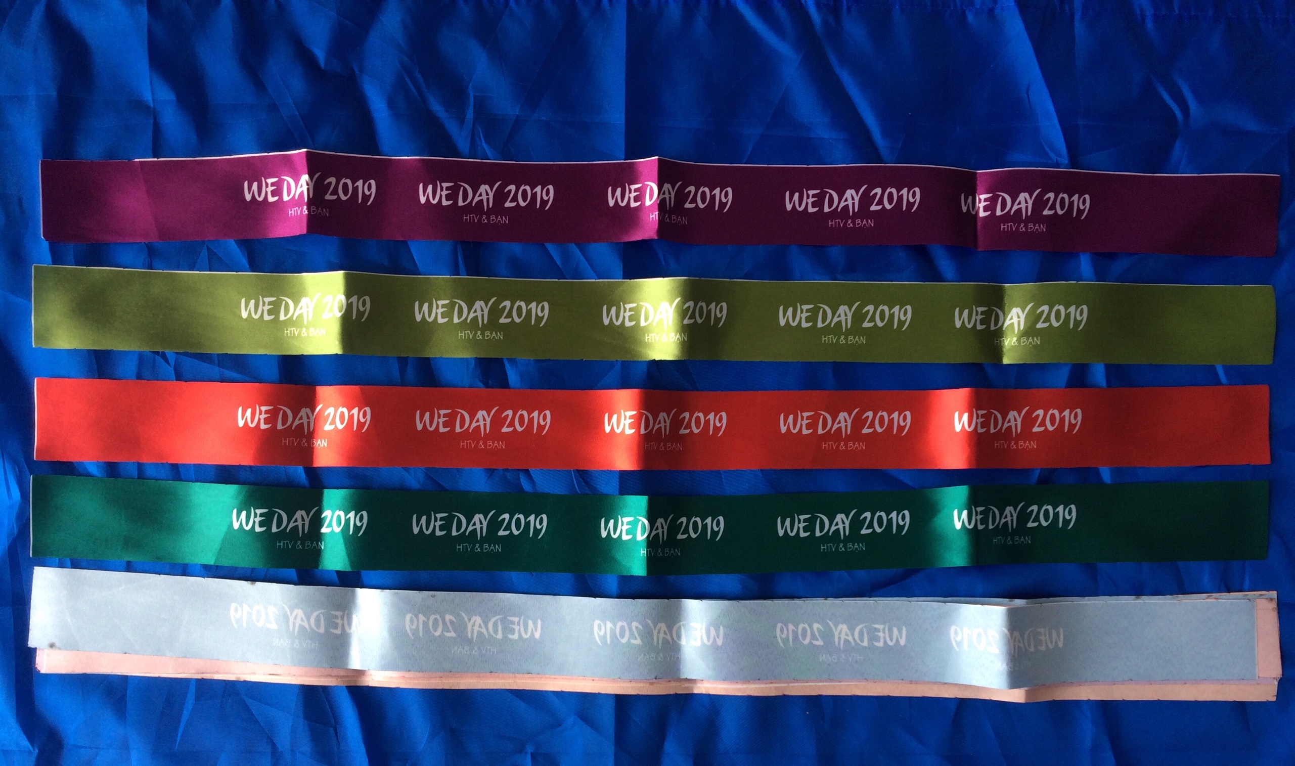 Băng rôn đeo đầu team building - INCONI