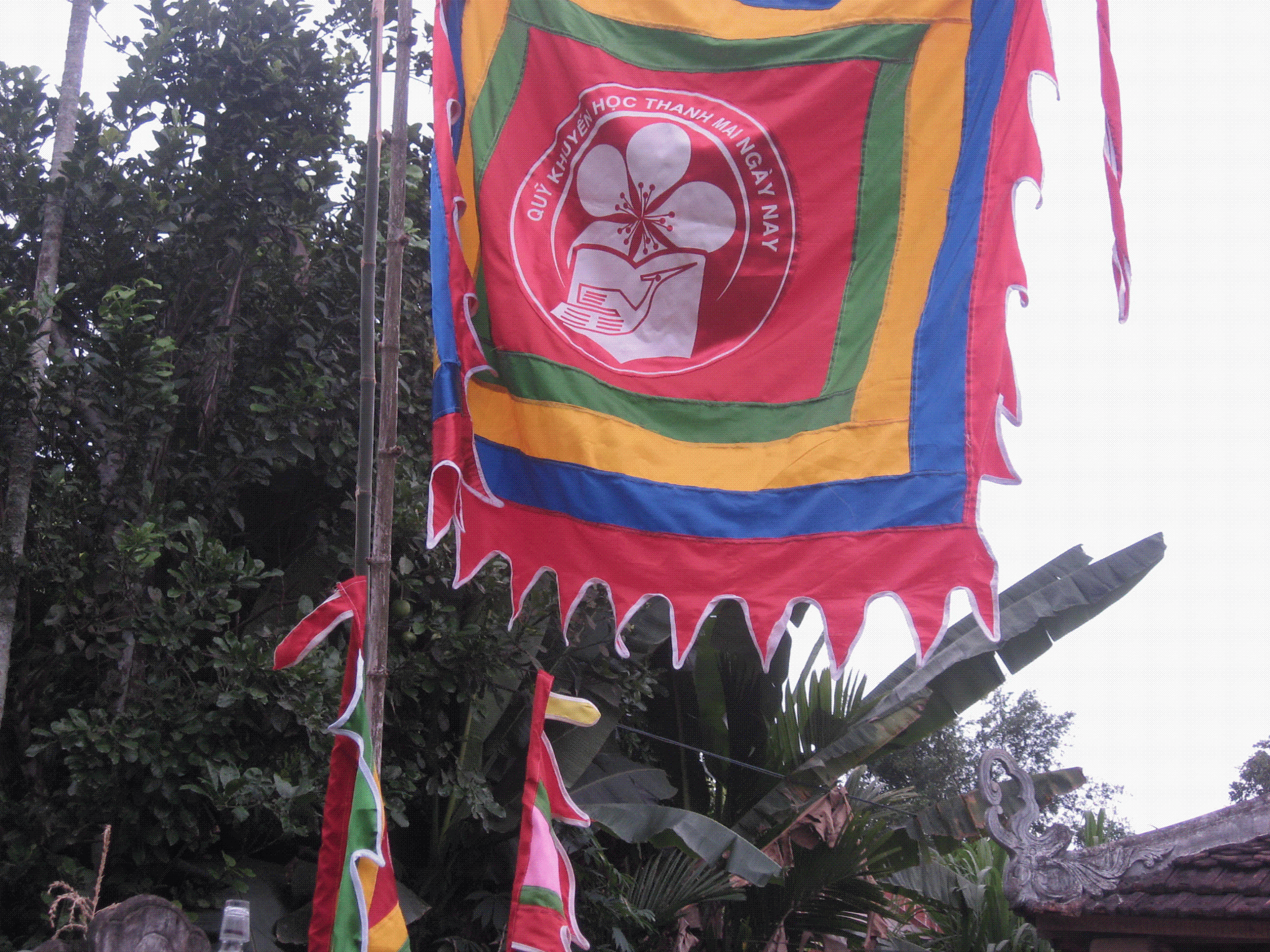 Cờ thần vải lụa - INCONI