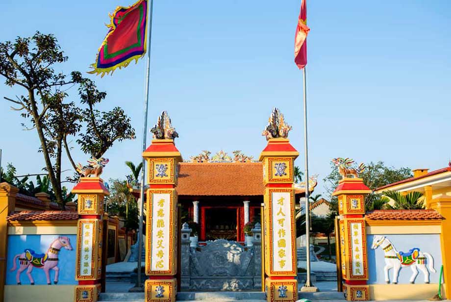 Cờ Thần Truyền Thống Việt Nam - Xưởng in cờ INCONI 6 Cờ thần truyền thống Việt Nam