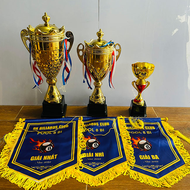 Bán Cúp Cờ Lưu Niệm – Xưởng INCONI Hà Nội