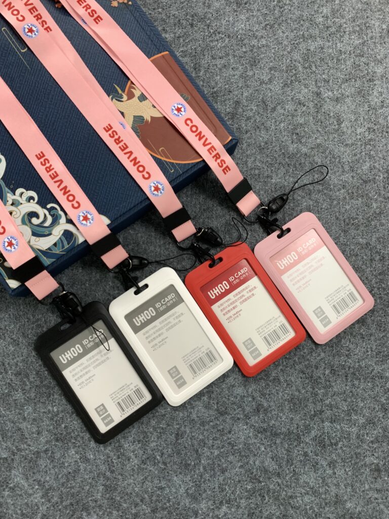 converse2 768x1024 1