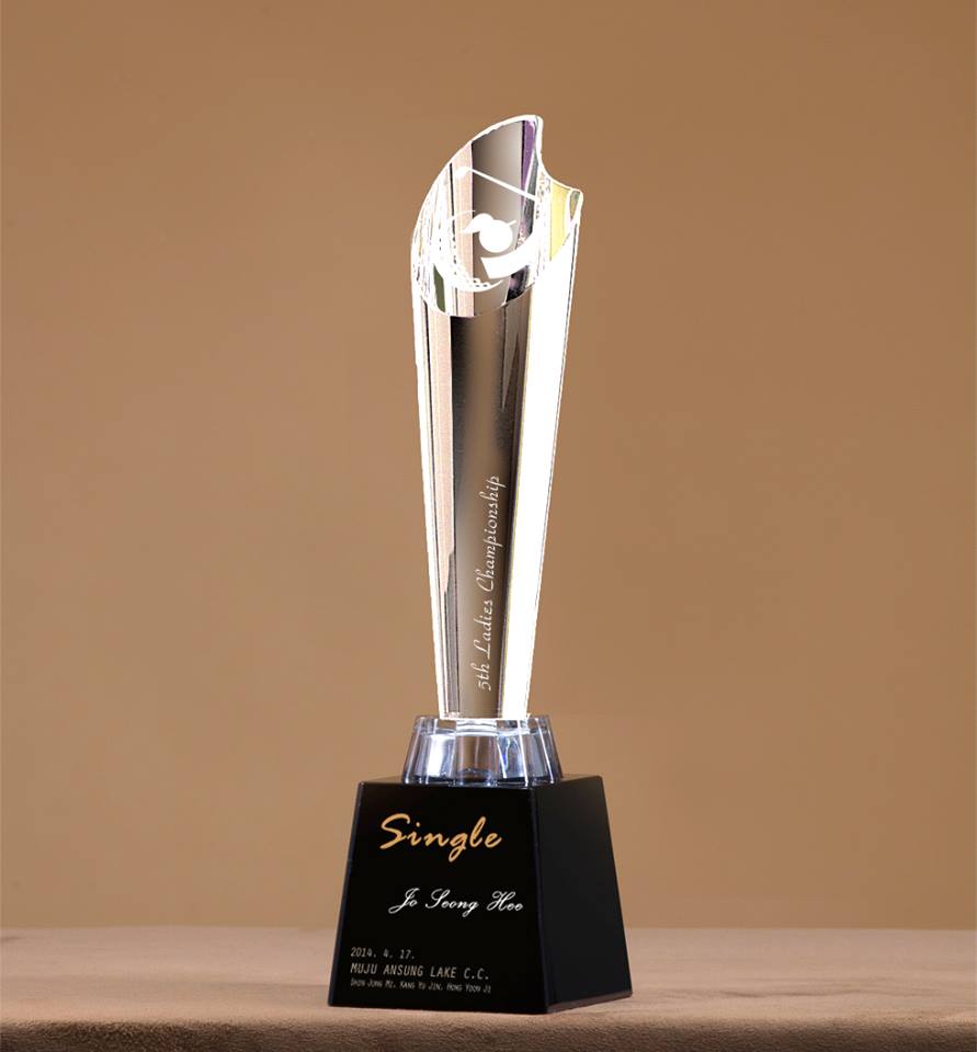 Cúp lưu niệm giá rẻ - INCONI