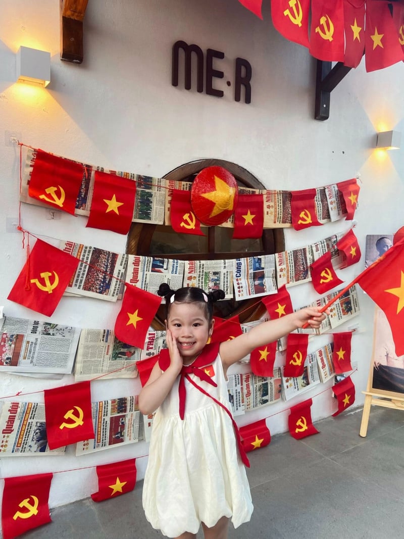 Cờ Dây Sao Đảng Treo Ngày Quốc Khánh – Xưởng In Cờ INCONI Tại Hà Nội