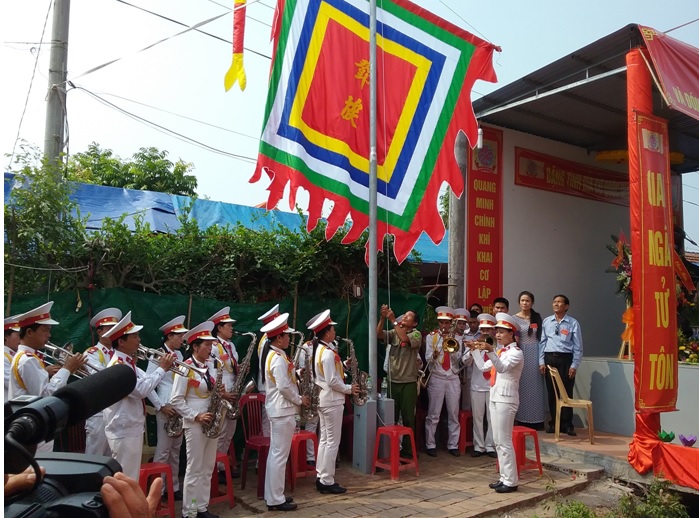 Cờ thần cho nhà thờ họ - INCONI Hà Nội