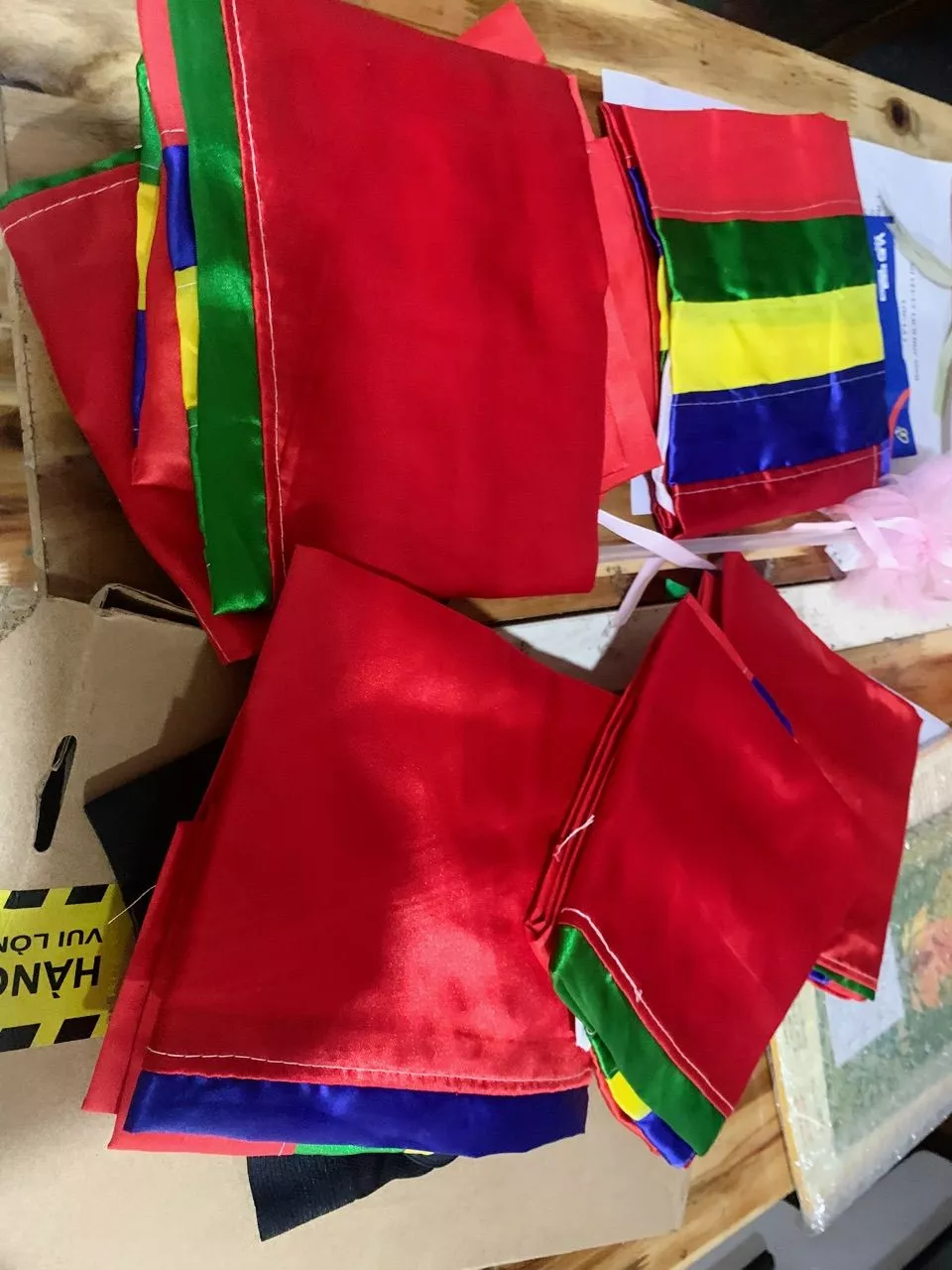 Cờ Thần Cho Đại Lý – Xưởng in cờ INCONI