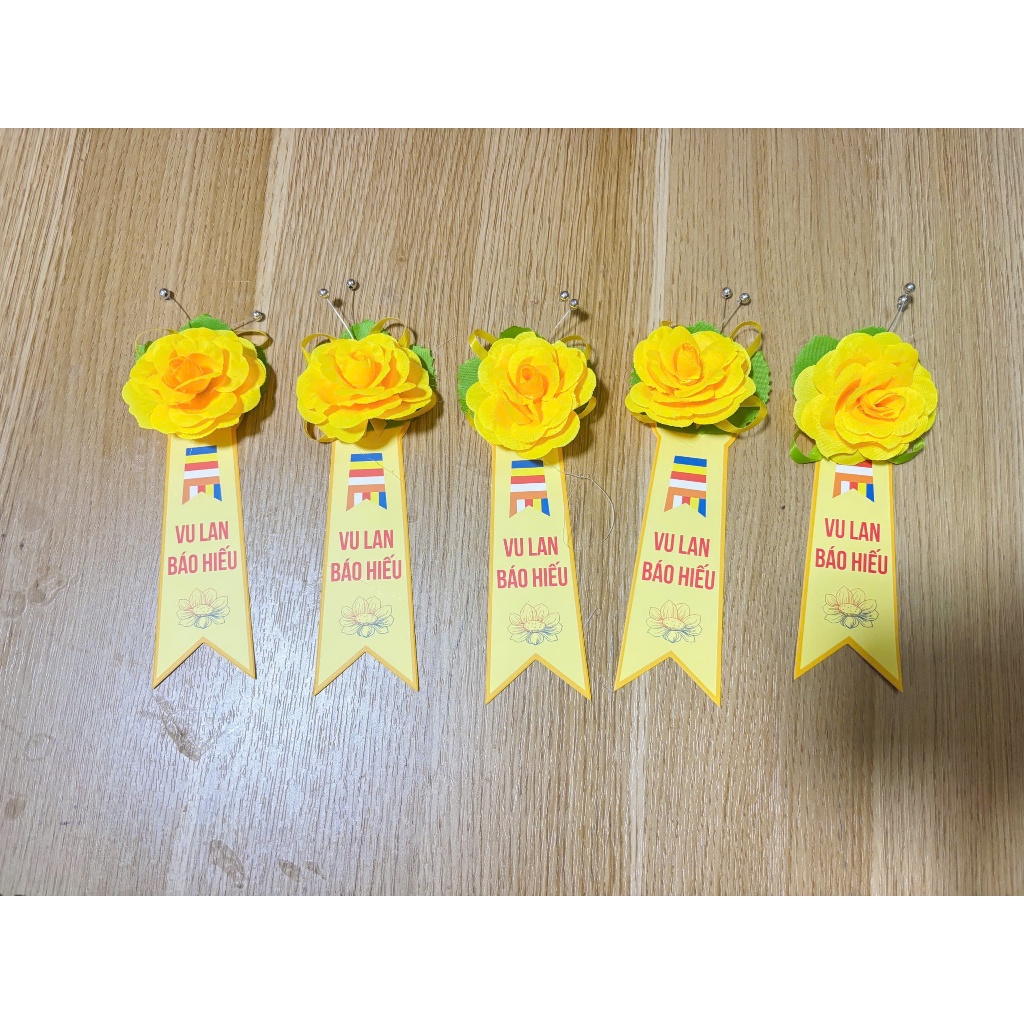 Hoa Cài Áo Đại Biểu Giá Rẻ 3 Hoa cài áo đại biểu giá rẻ - INCONI