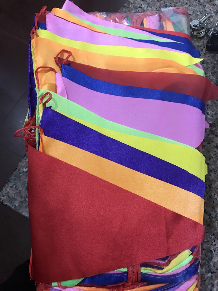 Cờ Dây Tam Giác Nhiều Màu Sắc – Xưởng In Cờ INCONI Hà Nội 4 z2816680414993 219614beb691b35ff0457700b67ffb68 1 1