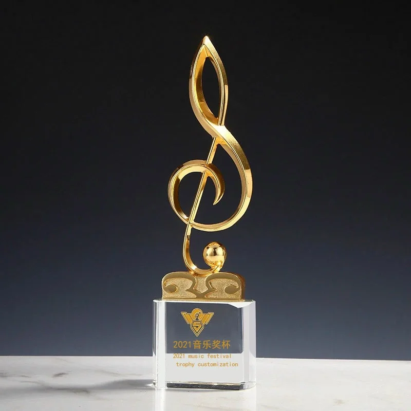 Làm cúp lưu niệm TPHCM – Xưởng INCONI 3 z3413139449845 507f7488f75fe18137b5c37e5c34297a