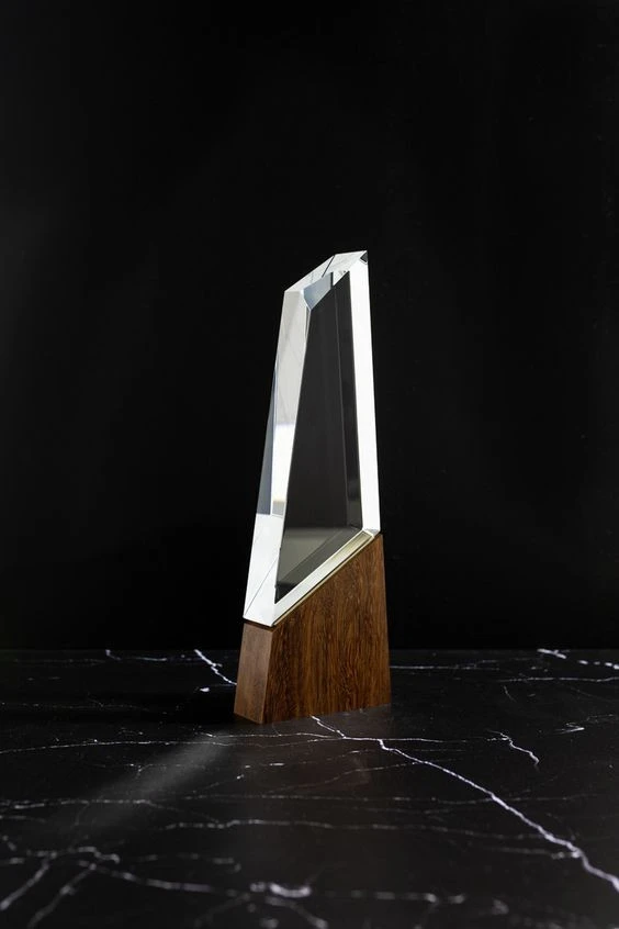 Cúp Lưu Niệm Bằng Gỗ – Xưởng INCONI