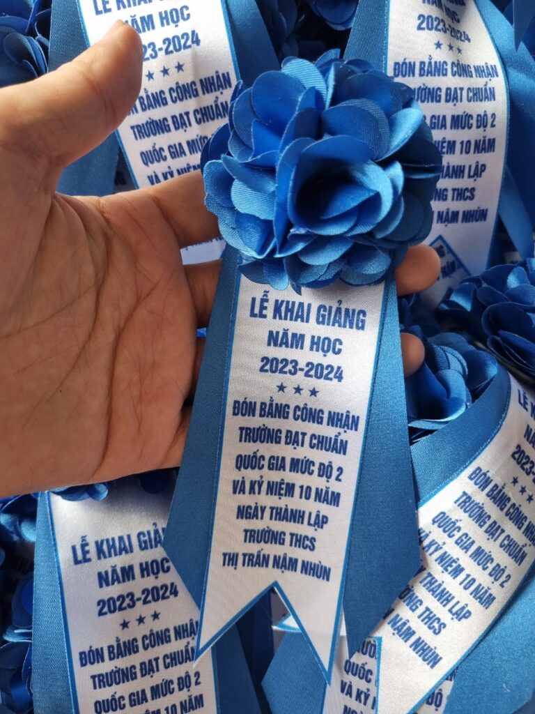 Nhận Làm Hoa Cài Áo Đại Biểu Lấy Ngay - INCONI 4 Nhận làm hoa cài áo đại biểu lấy ngay - INCONI