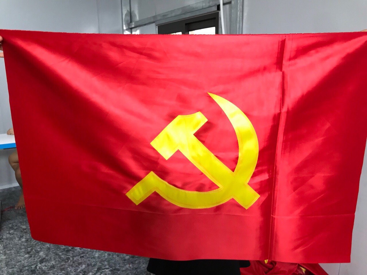 Cờ Đảng giá bao nhiêu – Xưởng in cờ INCONI tại Hà Nội 5 Mua cờ Đảng ở Hà Nội – Cờ Đảng giá rẻ tại xưởng INCONI