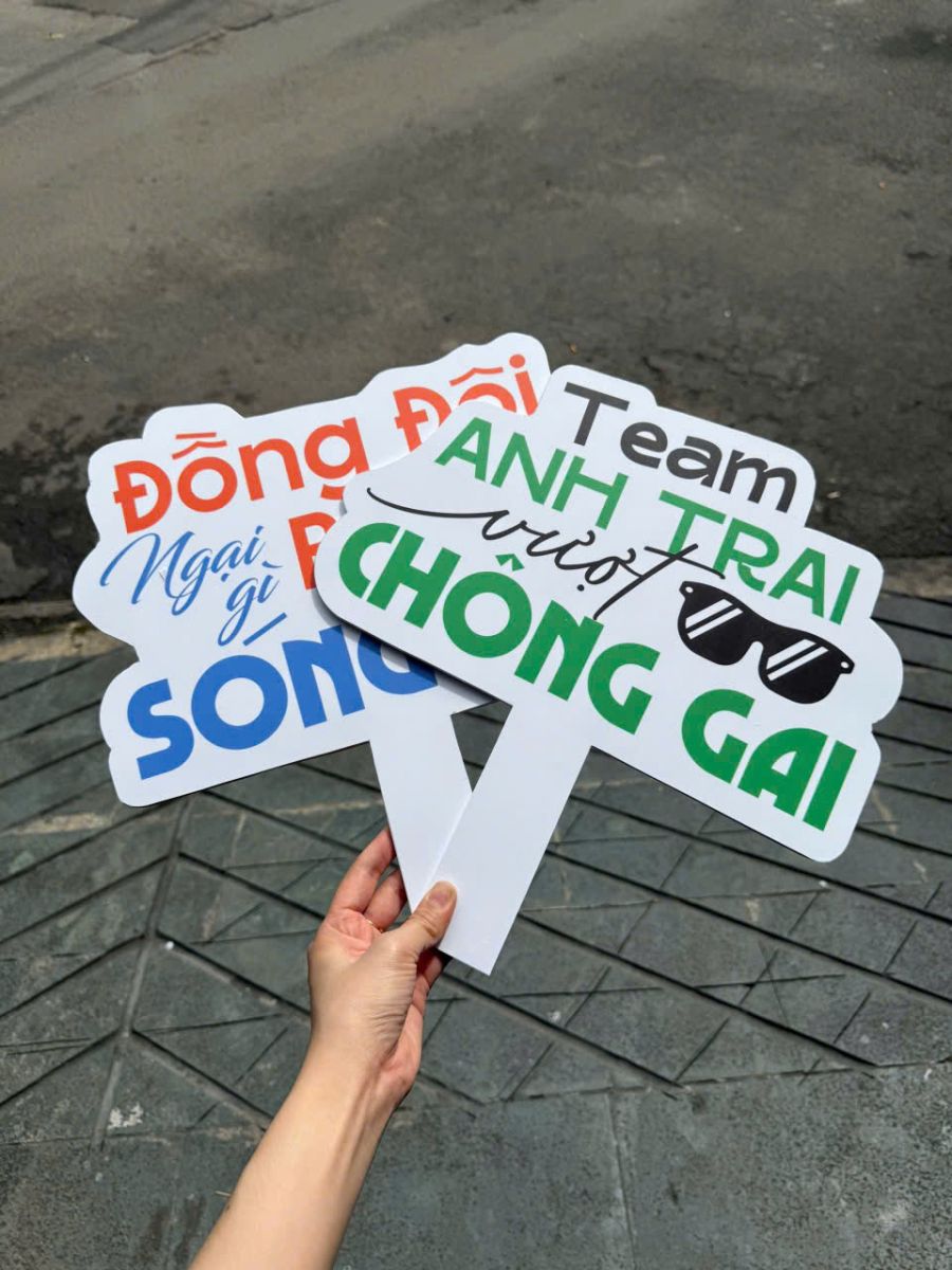 Bảng Chụp Hình Cầm Tay - Giá Rẻ Chất Lượng Cao 4 Bảng chụp hình cầm tay - INCONI