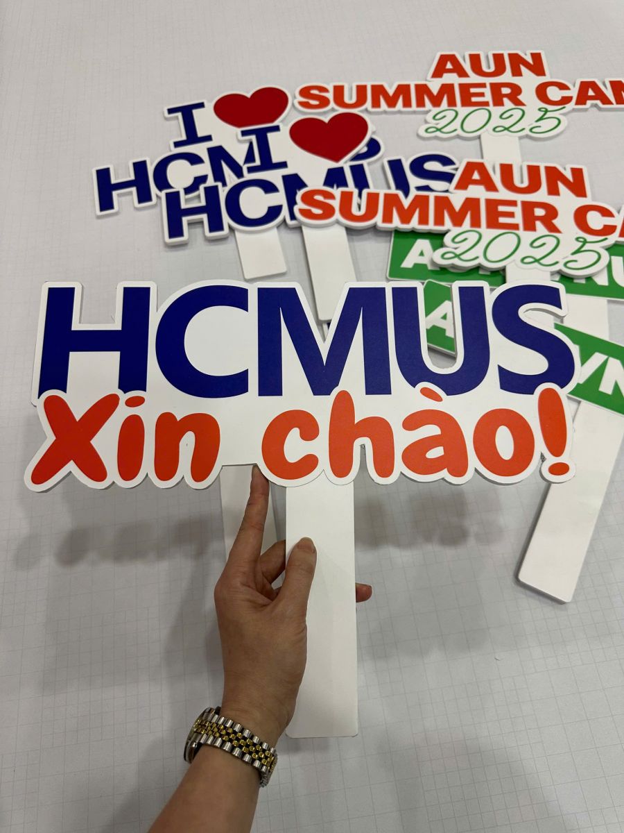 In Hashtag Theo Yêu Cầu - Xưởng In INCONI Hà Nội 3 In hashtag cầm tay theo yêu cầu - INCONI