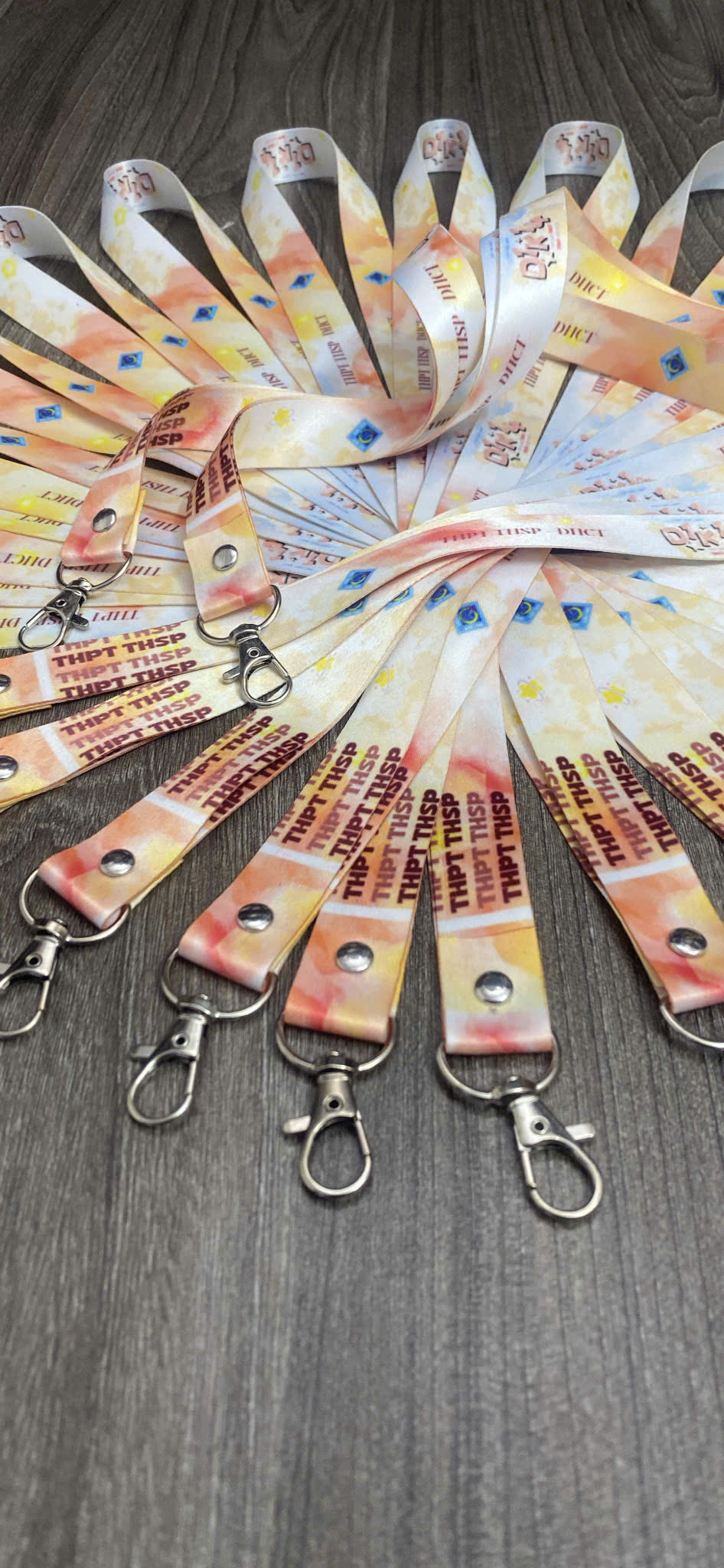 Dây đeo thẻ in chuyển nhiệt –  xưởng INCONI Hà Nội