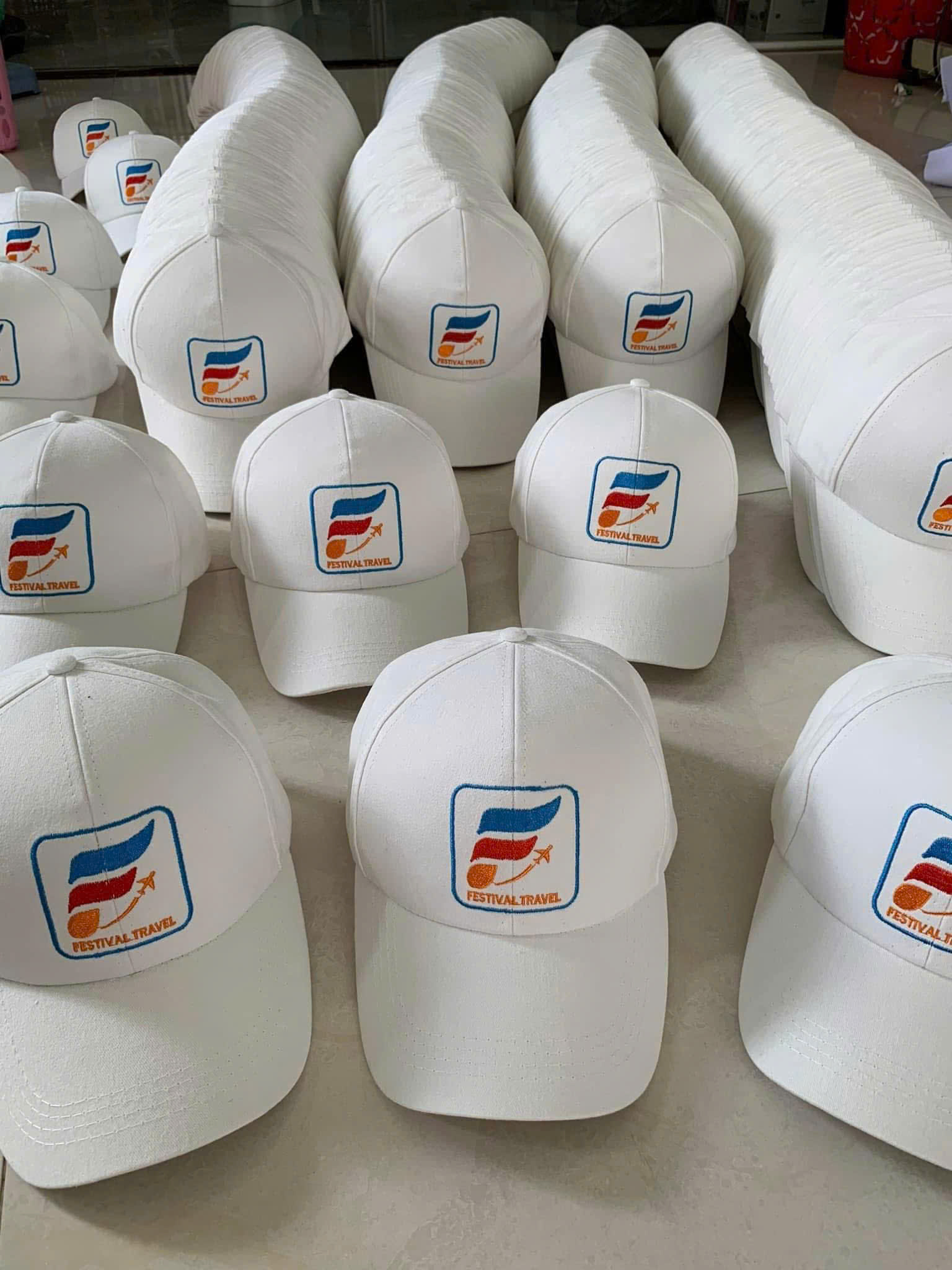 Mũ Du Lịch Cao Cấp – Xưởng INCONI Hà Nội