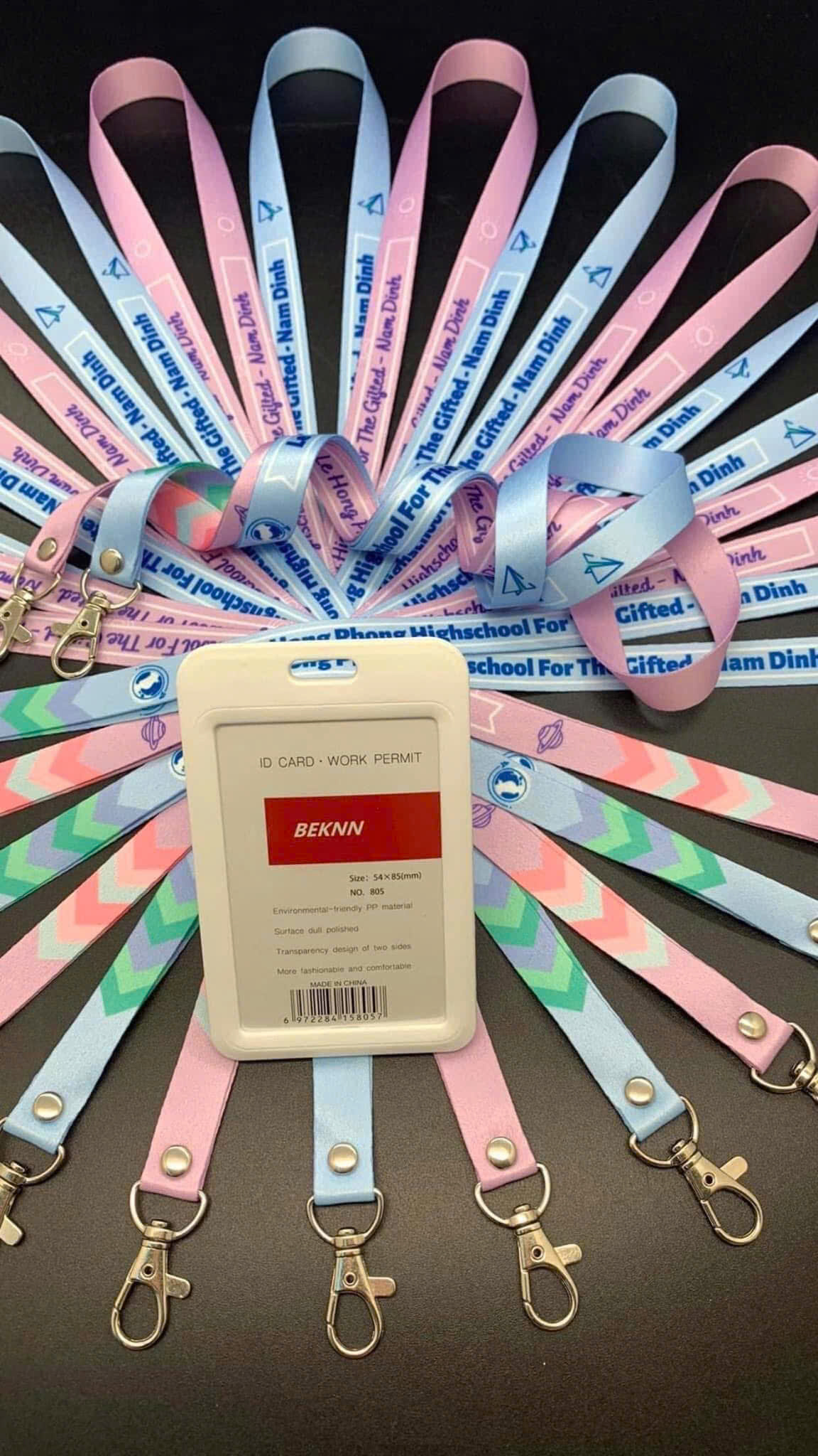 Lanyard in logo – Dây đeo thẻ nhận diện thương hiệu từ xưởng INCONI tại Hà Nội 5 z7166905350169 af926cea1ee6793bd595d70ff52e4dec 1