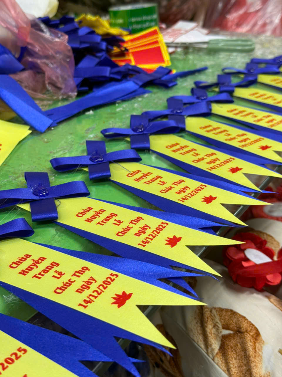 Hoa Cài Áo Đại Biểu Cho Hội Thảo - Xưởng INCONI Hà Nội 4 Hoa cài áo đại biểu cho hội thảo - INCONI