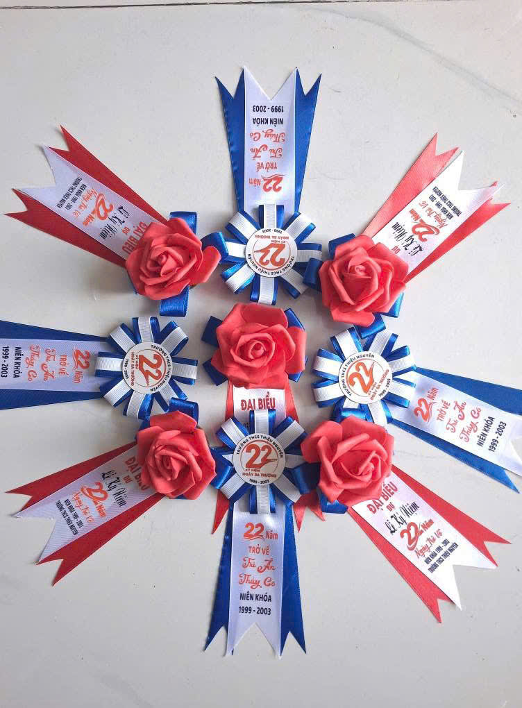 Hoa Cài Áo Đại Biểu Cho Hội Thảo - Xưởng INCONI Hà Nội 2 Hoa cài áo đại biểu cho hội thảo - INCONI