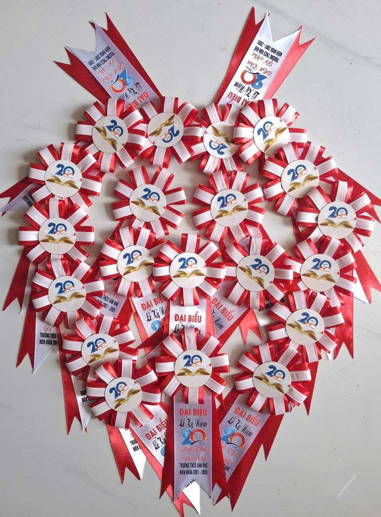 Hoa Cài Áo Đại Biểu Sự Kiện 3 Hoa cài áo đại biểu sự kiện - INCONI