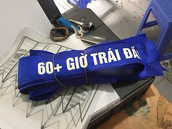 Băng Rôn Đeo Đầu Team Building – Xưởng INCONI