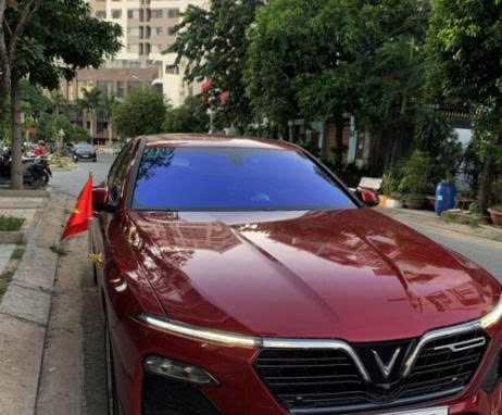 Cờ Tổ Quốc cắm ô tô – Xưởng in cờ INCONI tại Hà Nội 4 z7223862830718 2e0e5b809944ec920c0a8616bd295839