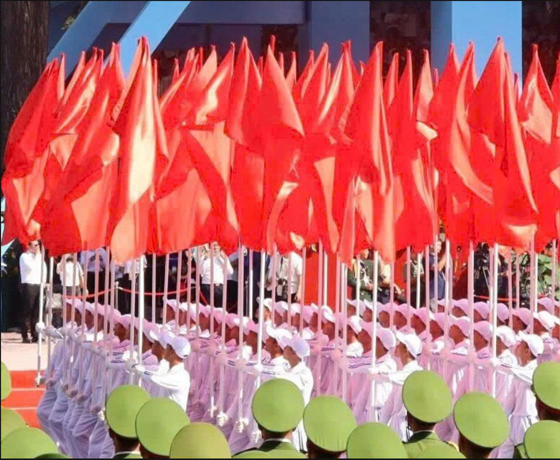 Cờ Hồng Kỳ Nghi Lễ – Xưởng Cờ Giá Rẻ Tại Hà Nội