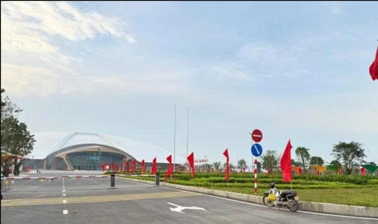 Cờ hồng kỳ cán trúc - INCONI