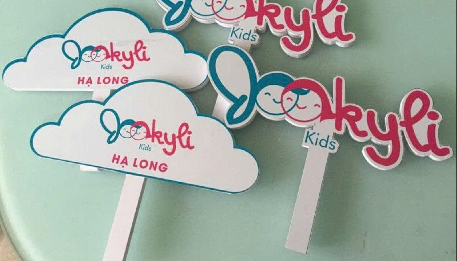 Bảng Hashtag Cầm Tay – Xưởng In INCONI Hà Nội